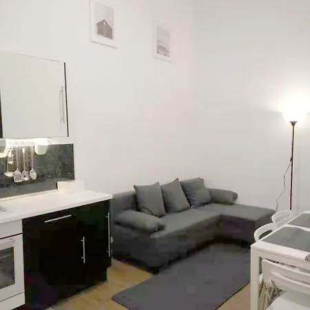 E34 Apartment