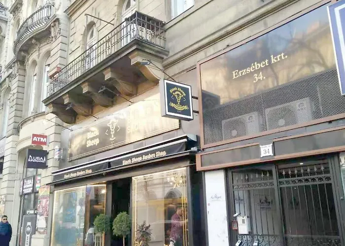 E34 * Budapest