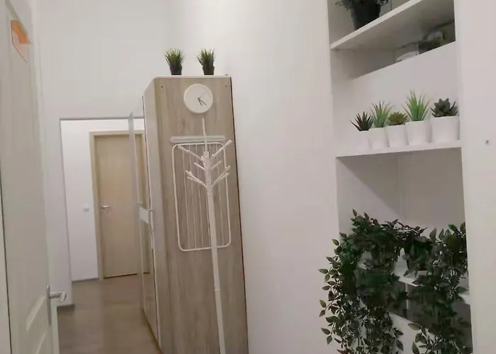 E34 Apartment *